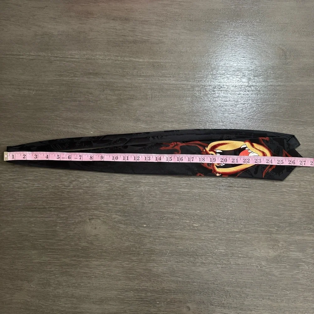 Vintage 90’s Looney Toons Taz Black Graphic Tie